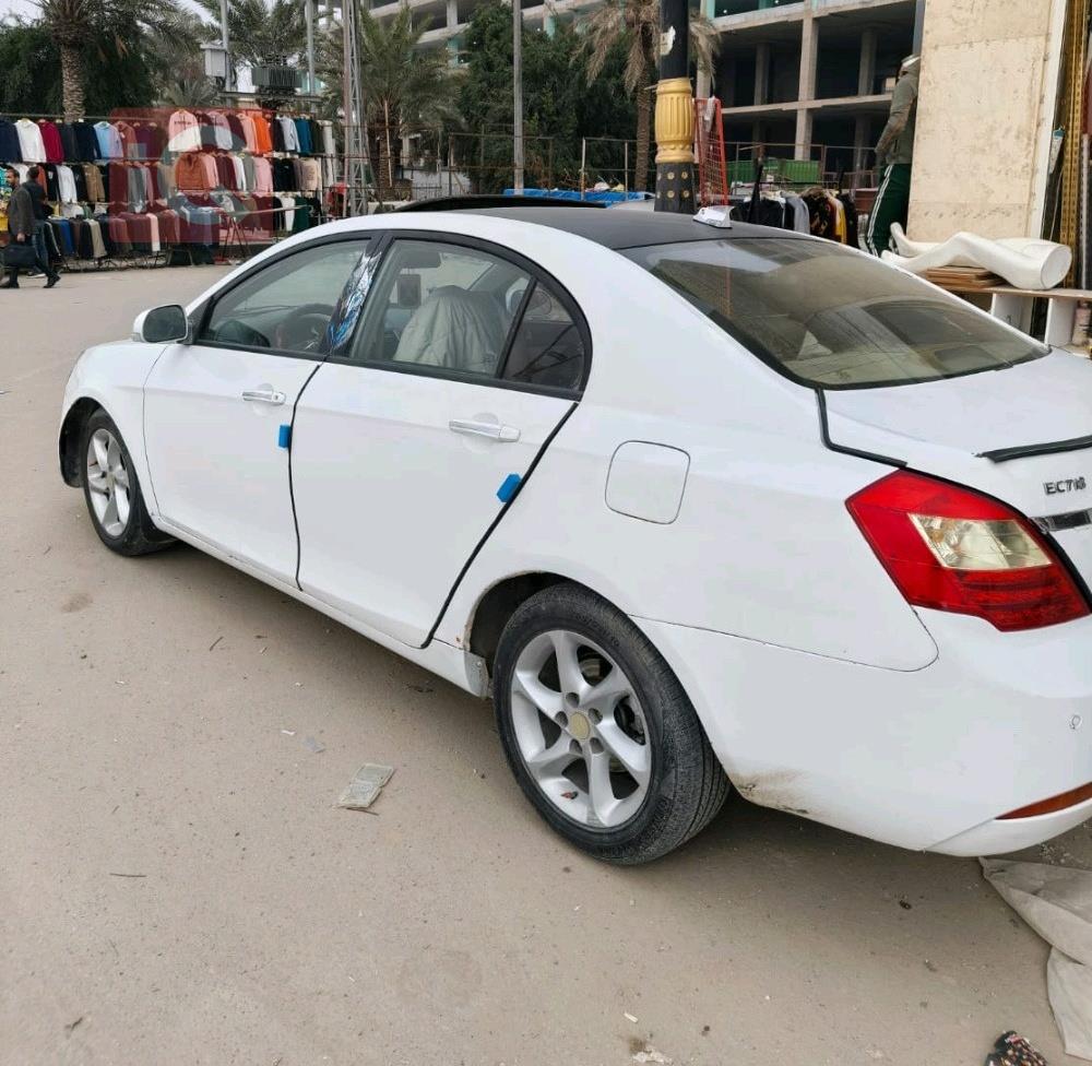 جيلي امجراند EC7